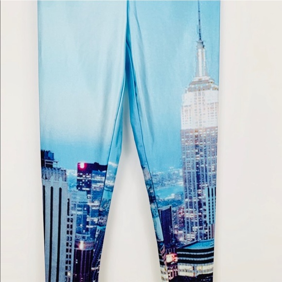 NY Leggings - Picture 8 of 8